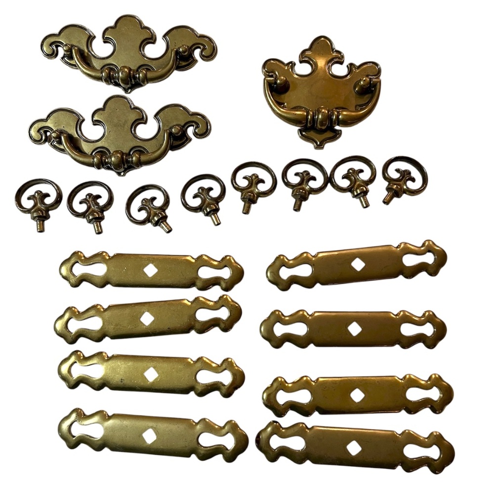 Brass Hardware Drawer Pulls Handles Lot Of 19 Back Plates 5"